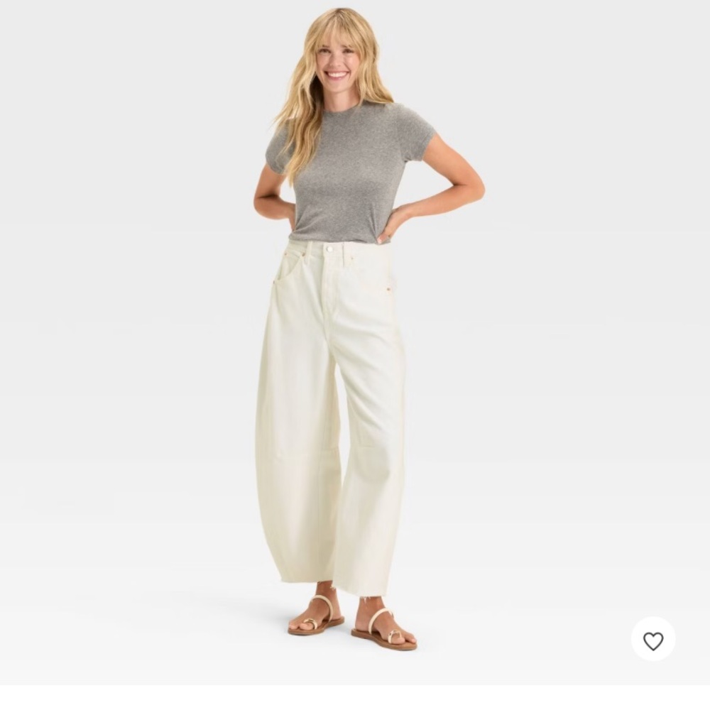 Universal Thread Wide Leg High-Rise Jeans in Off-White